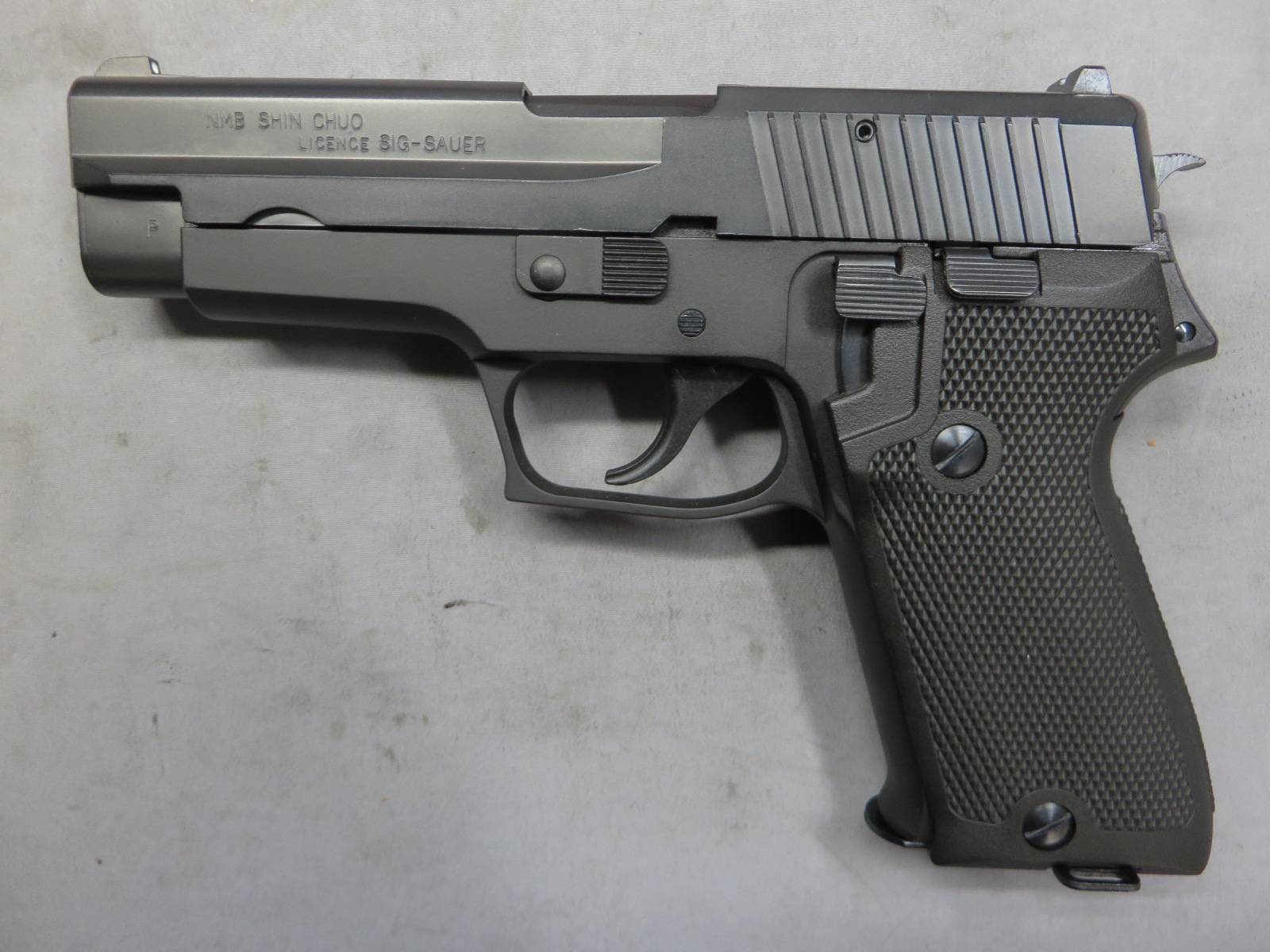 【タナカ】SIG P220 航空自衛隊 9ｍｍ拳銃 フレームHW Evo2 モデルガン