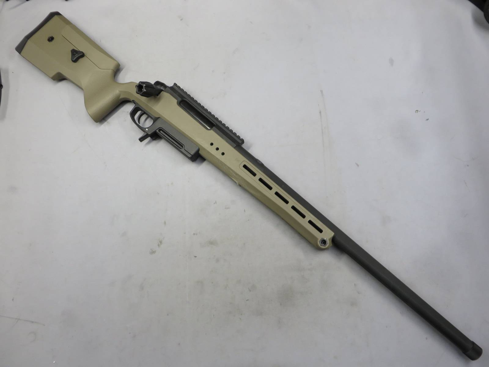 【SILVERBACK】TAC-41P ボルトアクション ライフル