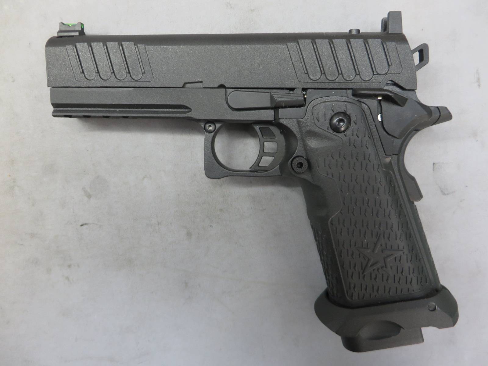 【BatonAirsoft】BS-STACCATO CO2