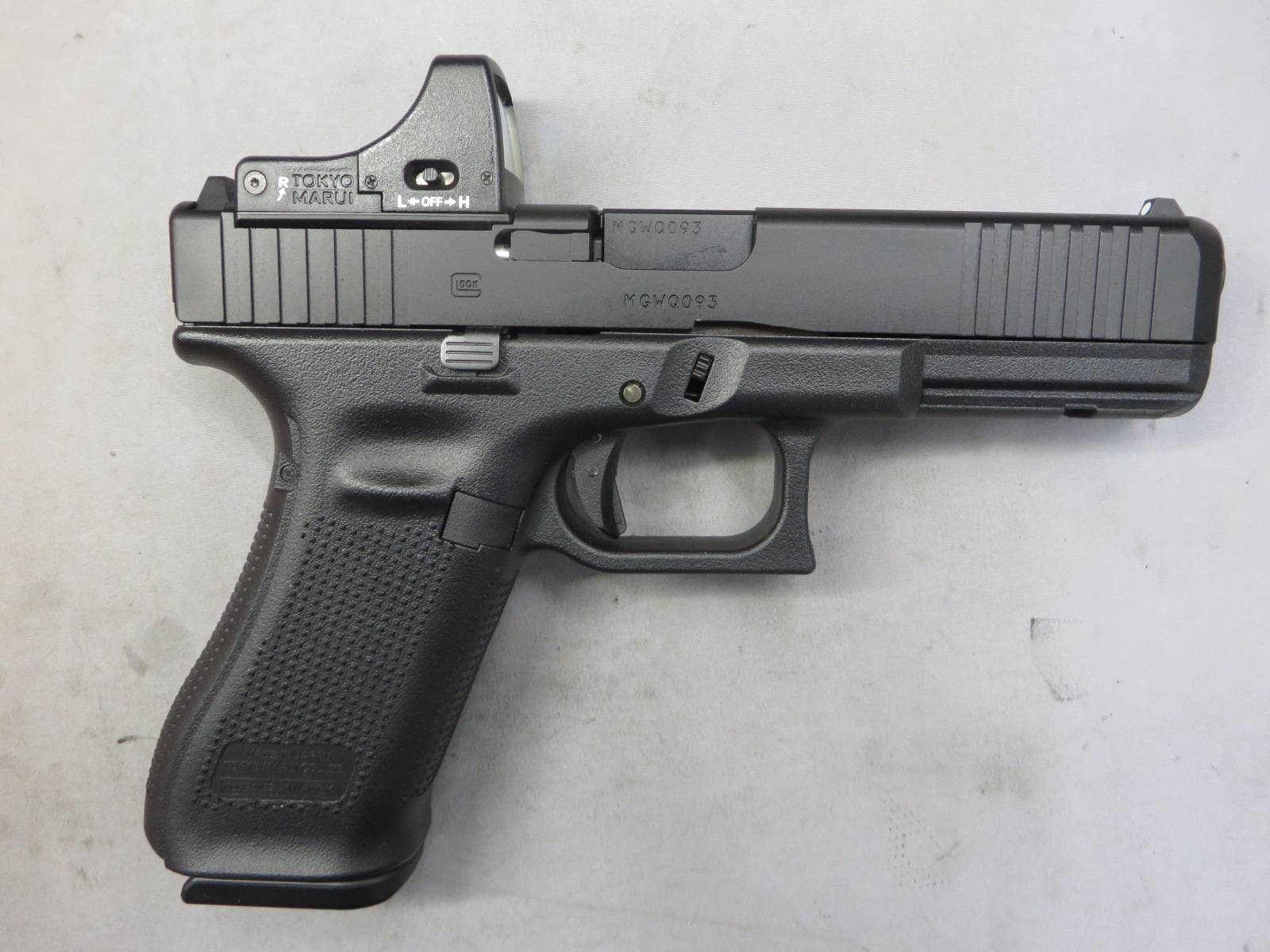 【東京マルイ】グロック17 Gen.5 MOS・デトネーター カスタムスライド・マイクロプロサイト Glock17 G17
