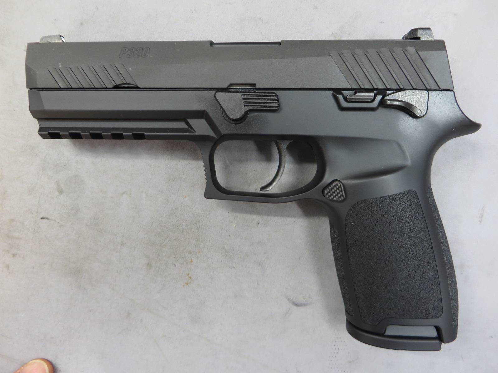 【東京マルイ】P320 フルサイズ