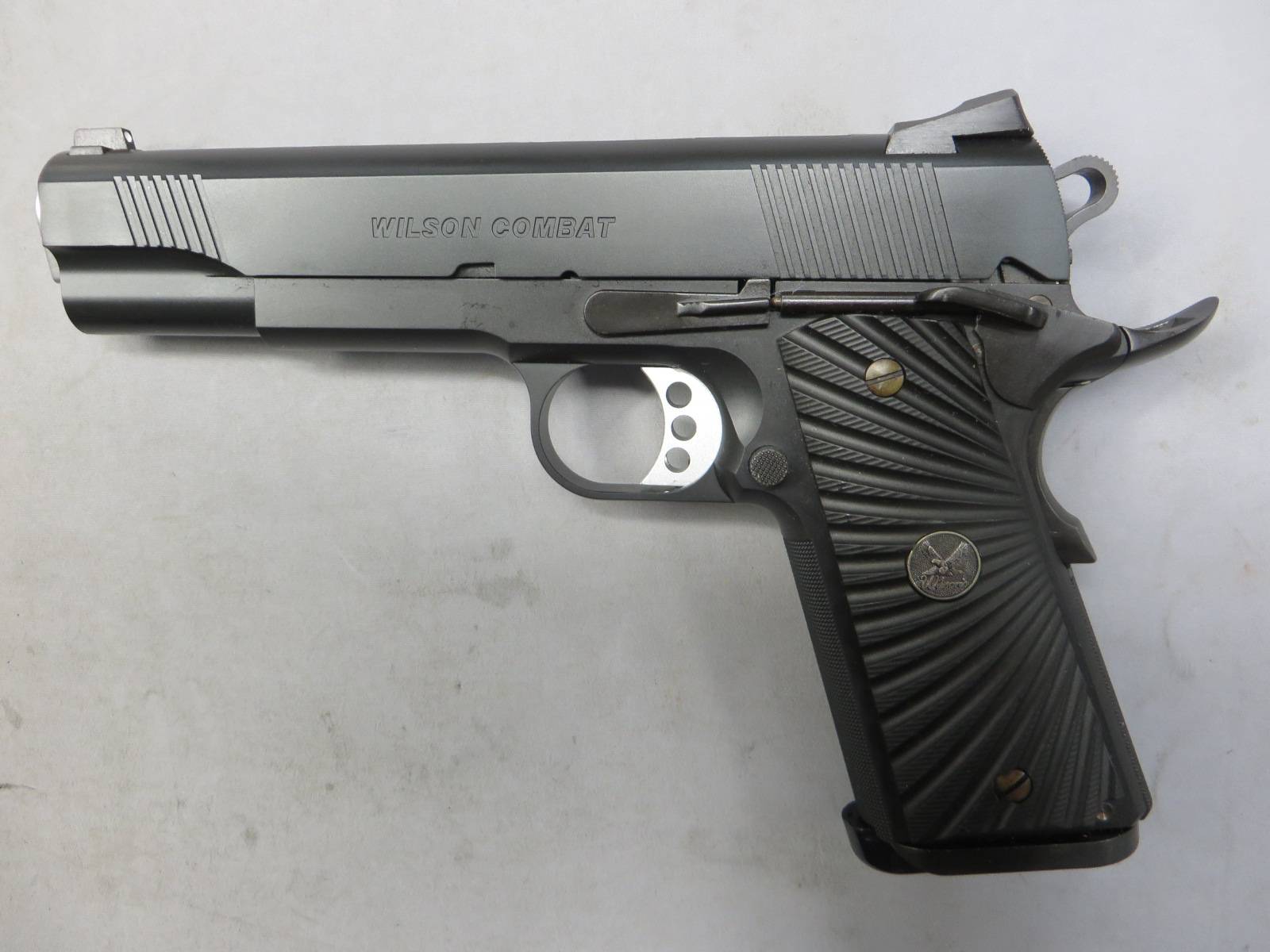 【ウエスタンアームズ】ウィルソン タクティカル スーパーグレイド  / スターバーストグリップ