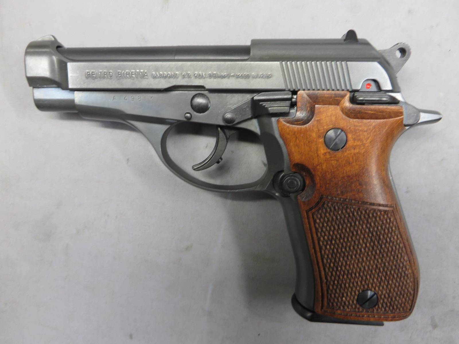 【マルシン】ベレッタ M84 強化版 エクセレントHW ハーフチェッカー木製グリップ X-PFC　モデルガン