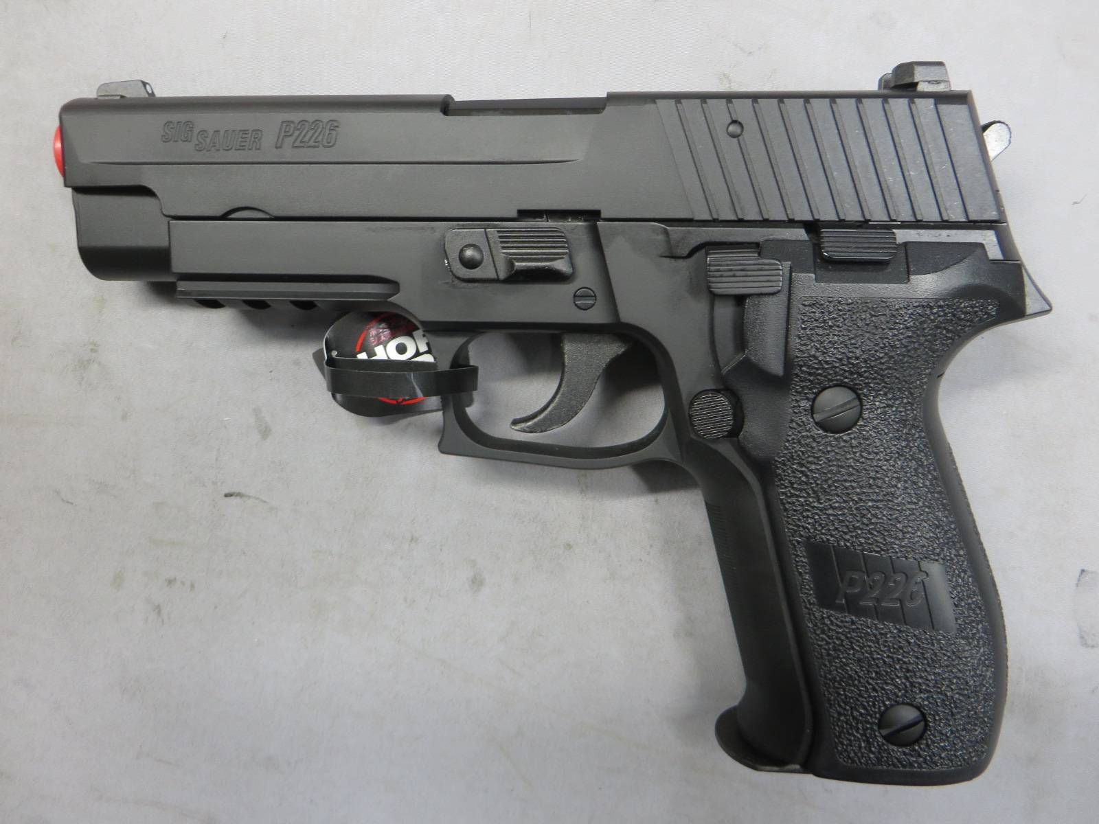 【東京マルイ】SIG SAUER P226Rail