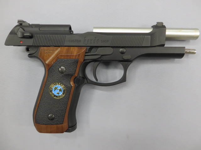 サムライエッジ　M92F/S.T.A.R.S.カスタム ジルバレンタイン モデル