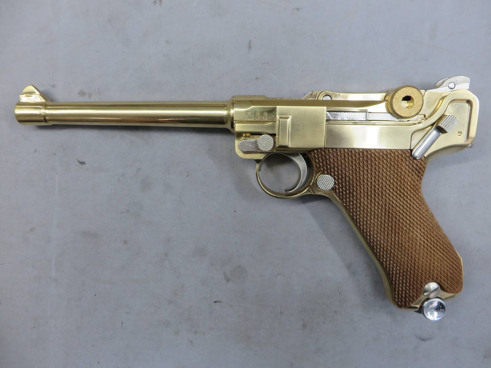 【マルシン】ルガーP08 6in 木製グリップ SMG・金属モデルガン