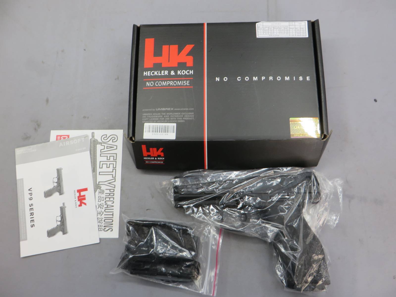 【UMAREX】H&K VP9 メタルスライド