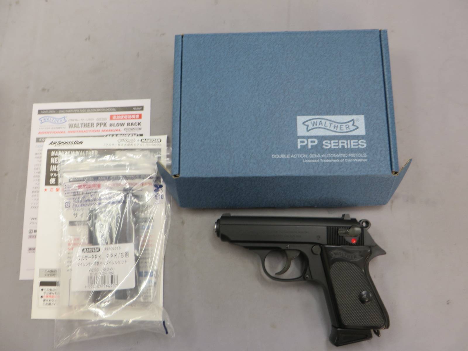 【マルゼン】ワルサー PPK ブラック・サイレンサーセット