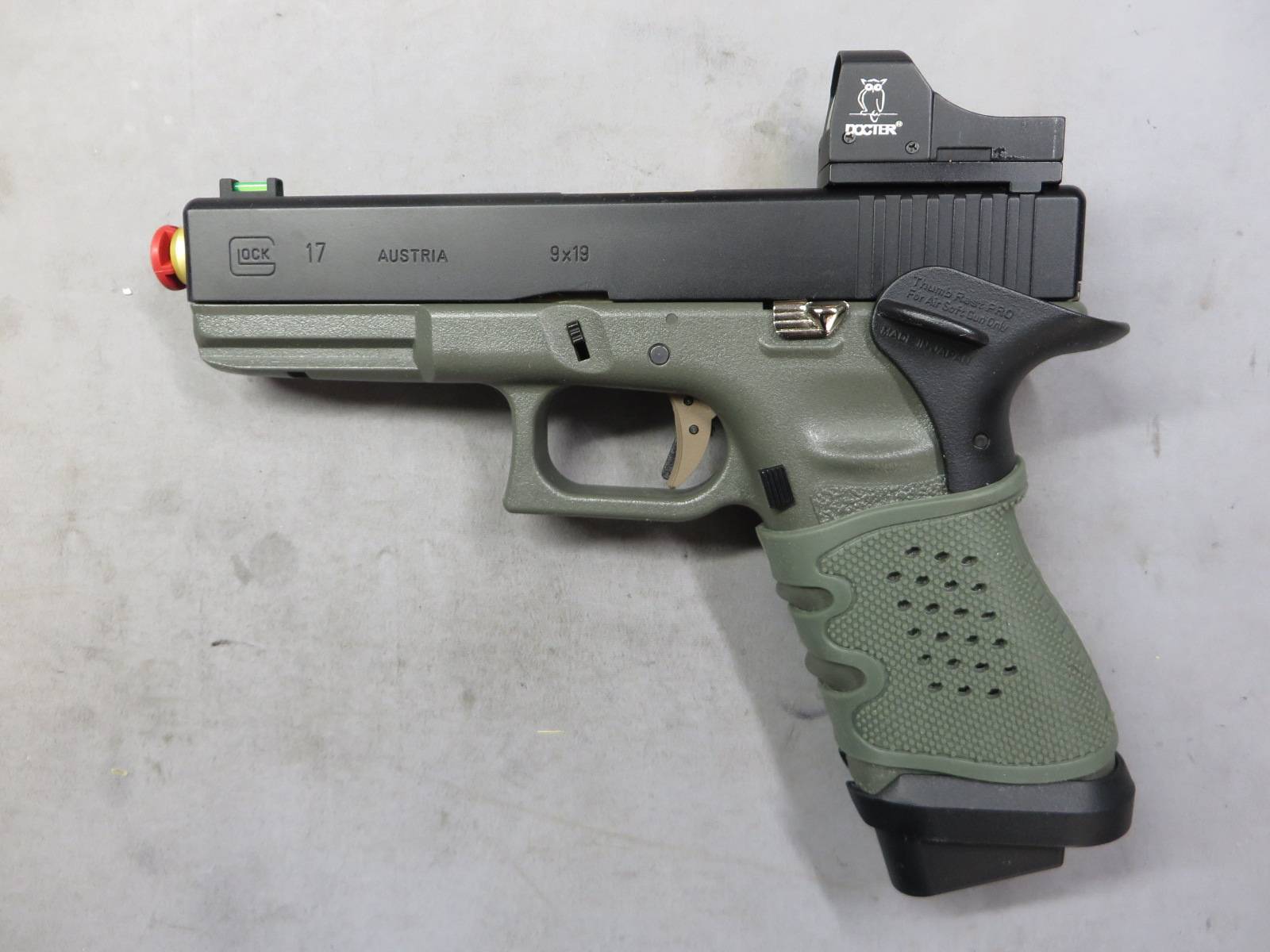 【東京マルイ】グロック17 カスタム フォリッジグリーン・カスタム　G17 Glock17