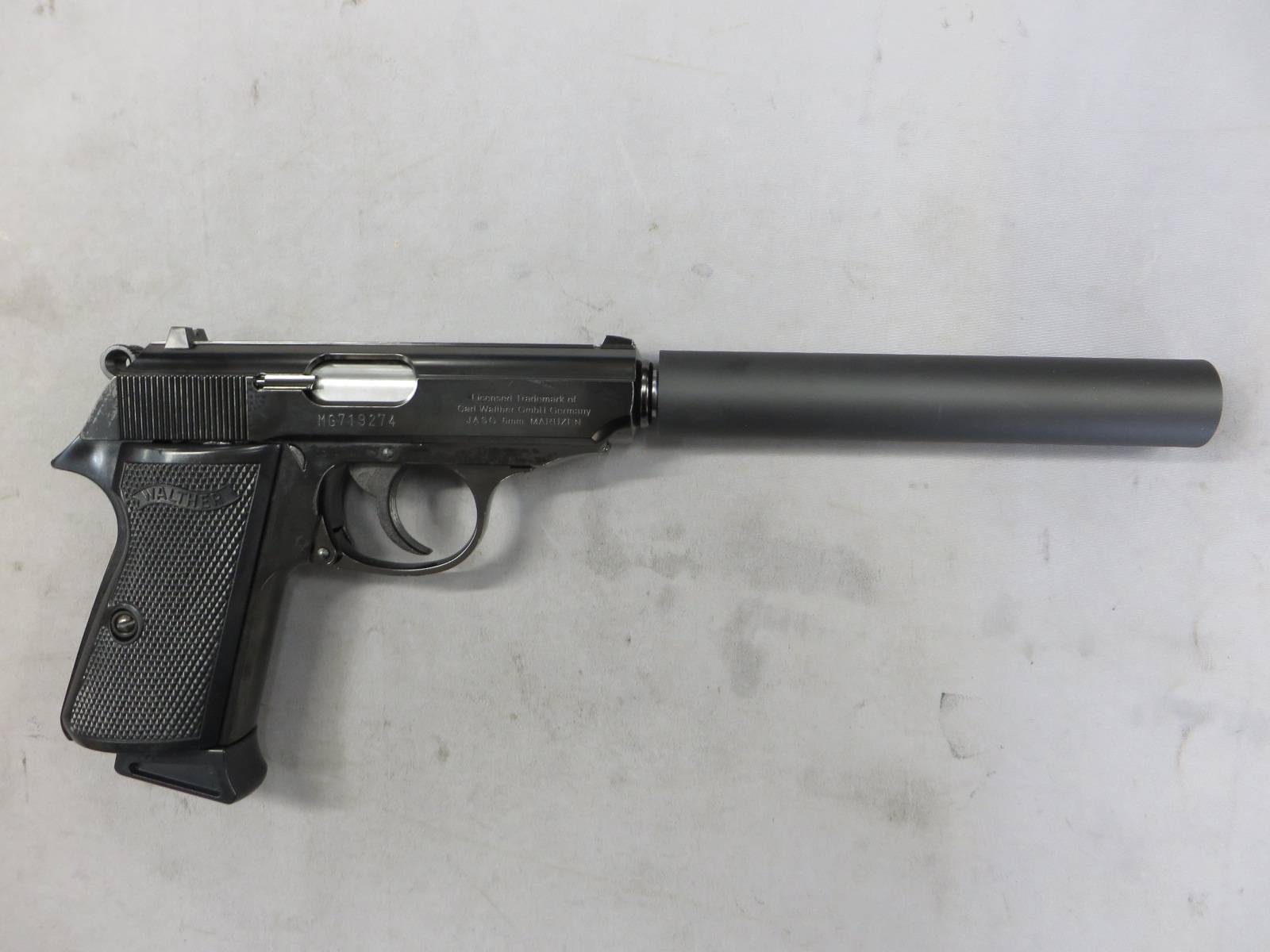 【マルゼン】ワルサー PPK/S ブラックメタル ムービープロップシリーズ