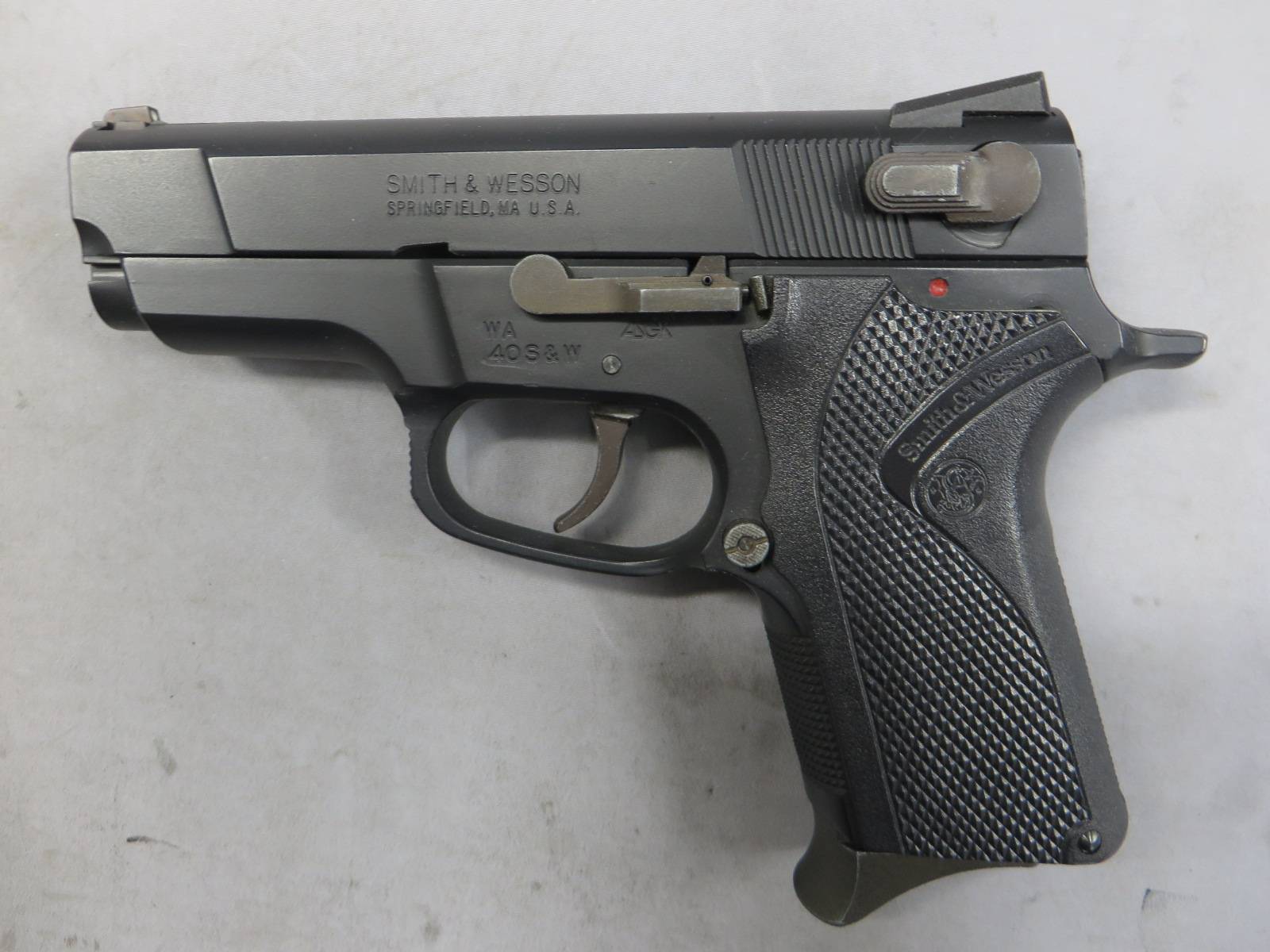 【ウエスタンアームズ】S&W ショーティ40 ブラック