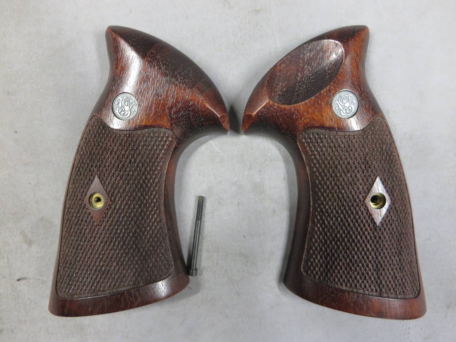 【CAW】S&W M29 初期型 ダーティハリー ウォルナット ウッドグリップ（タナカ）