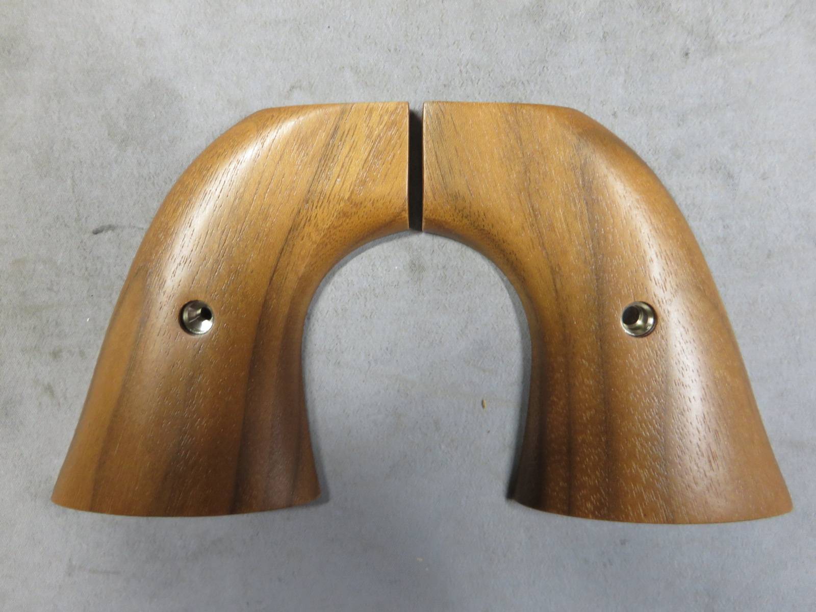 【タナカ】コルト SAA.45 アメリカンウォールナット +Weight（スクリュー無）