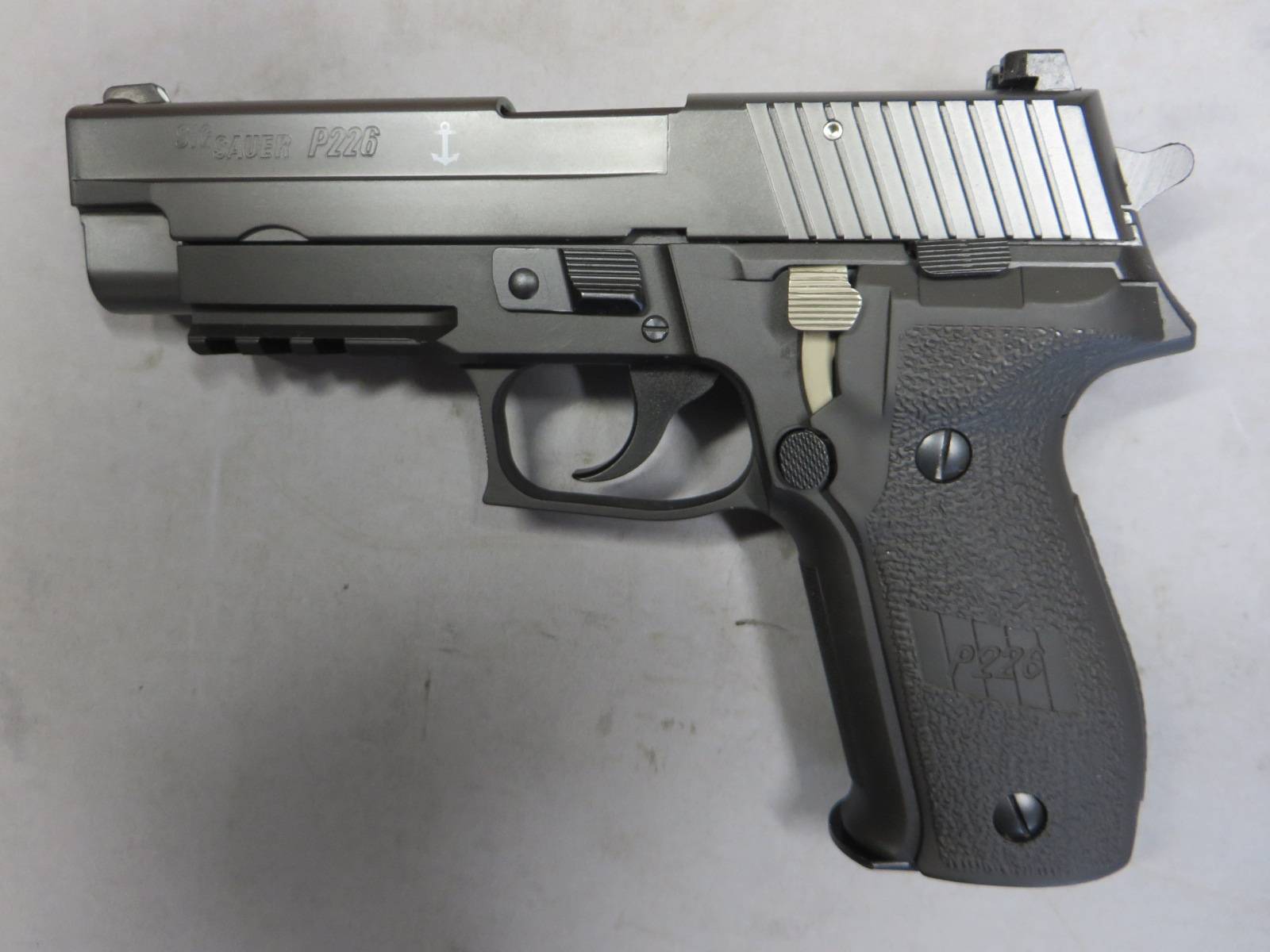 【タナカ】SIG SAUER P226 MK25 フレイム HW Evolution 2