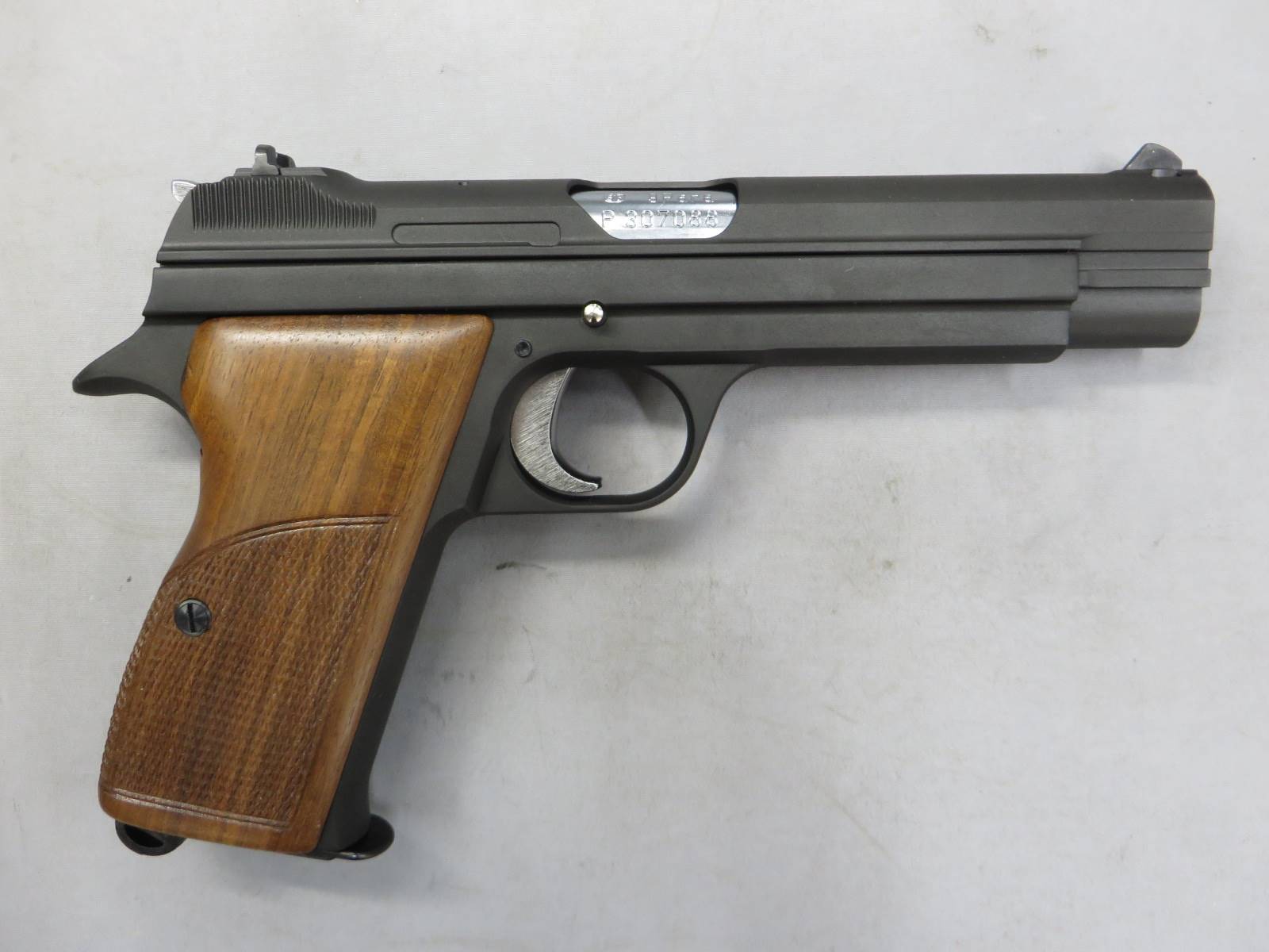 【マルシン】SIG P210-6 ブラック HW・木製グリップ