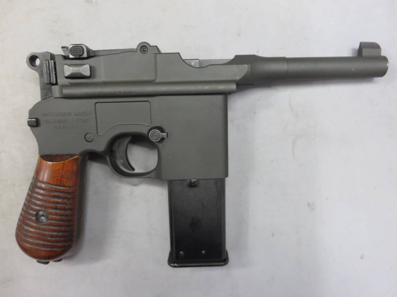 【マルシン】モーゼルM712  ショートバレル HW 6ｍｍBB・ショート/ロング マガジン付・木製グリップ