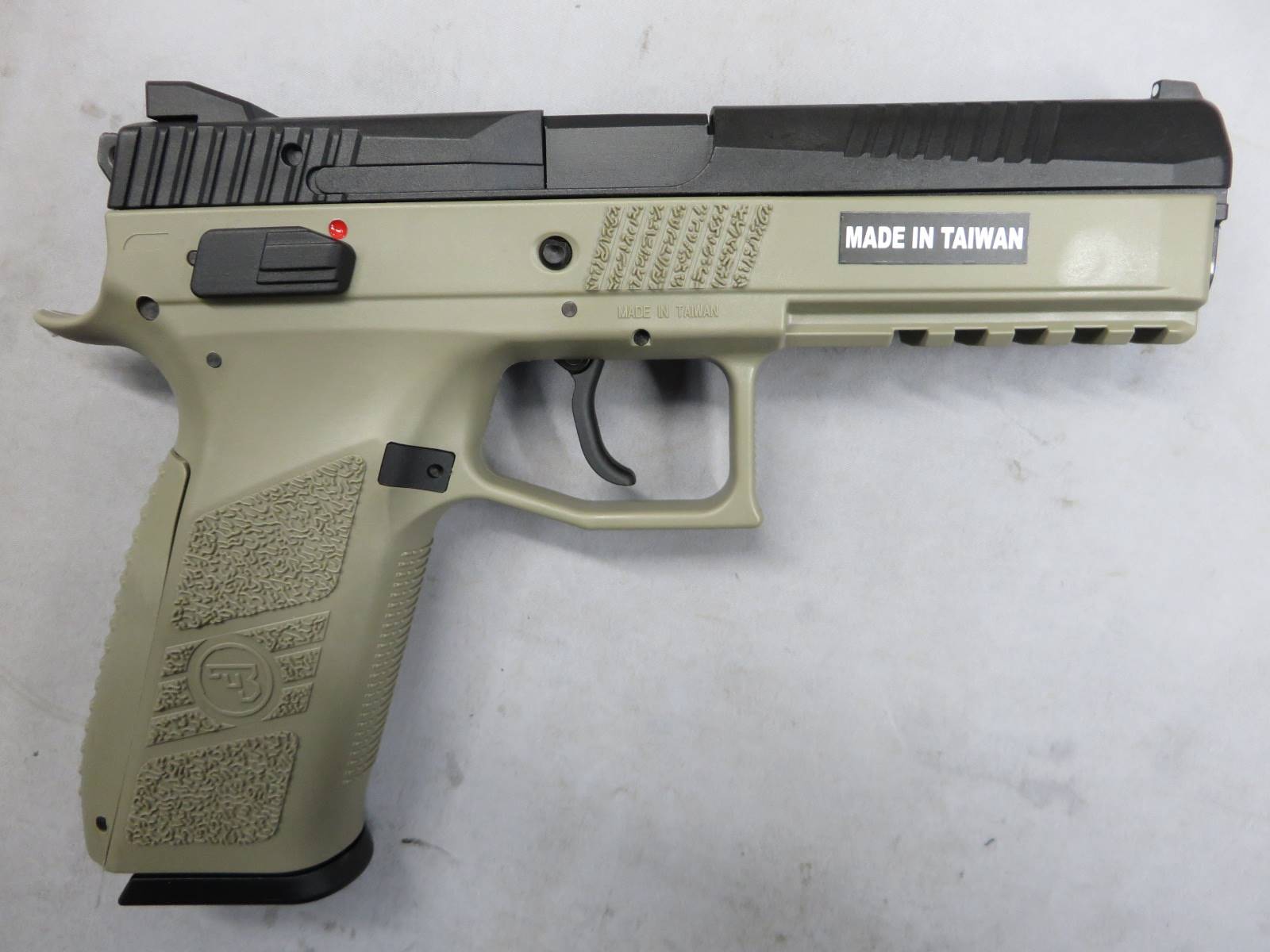 【KJワークス】CZ P-09 Duty フレームTAN