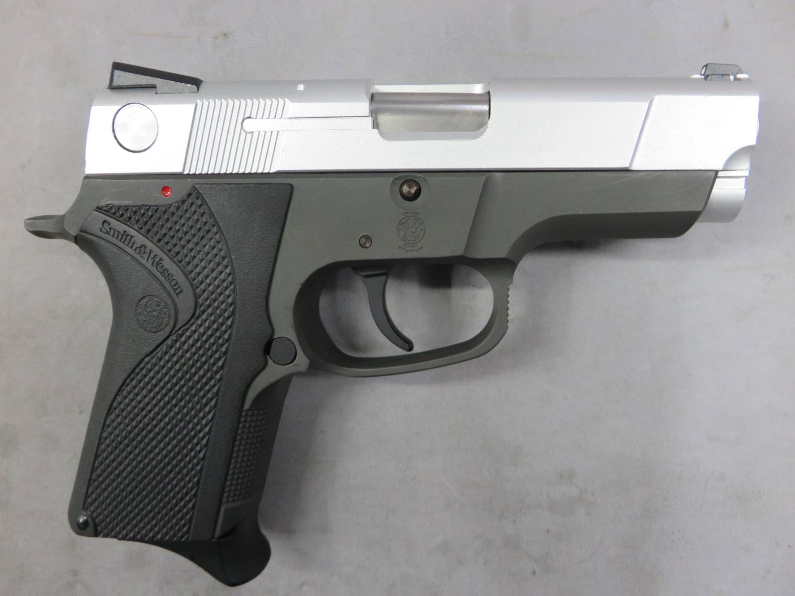 【ウエスタンアームズ】S&W ショーティ40　2トーン