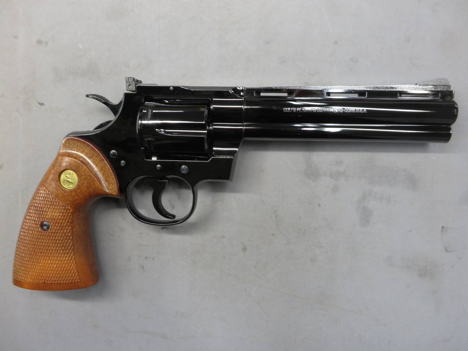 【タナカ】コルトパイソン.357mag 6in R-model スチールフィニッシュ モデルガン
