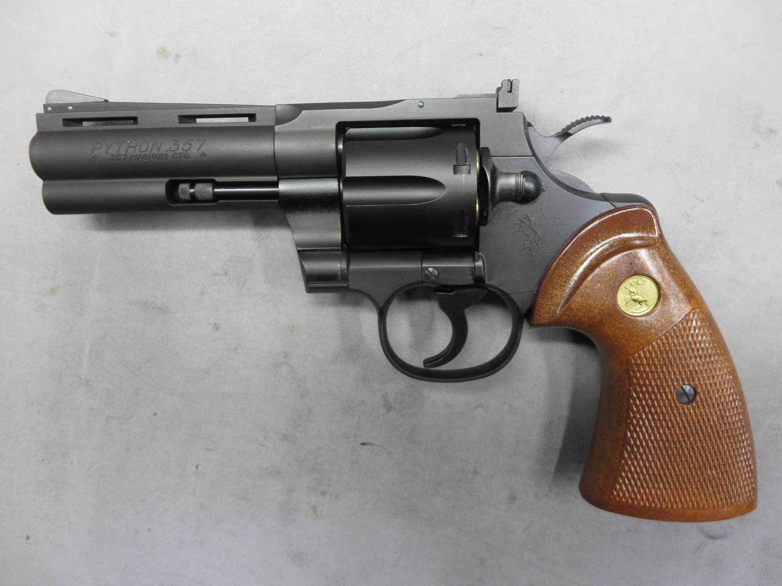 【タナカ】コルトパイソン.357mag 4in HW R-Model