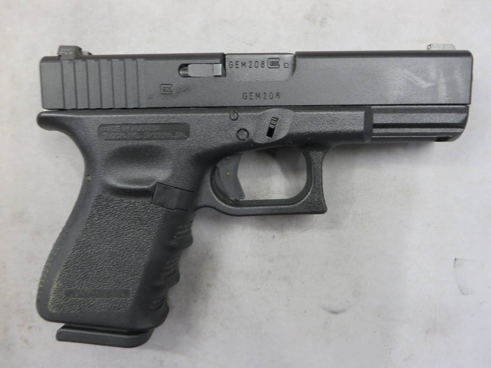 【UMAREX】グロック19 Gen.4 メタルスライド G19・Glock19