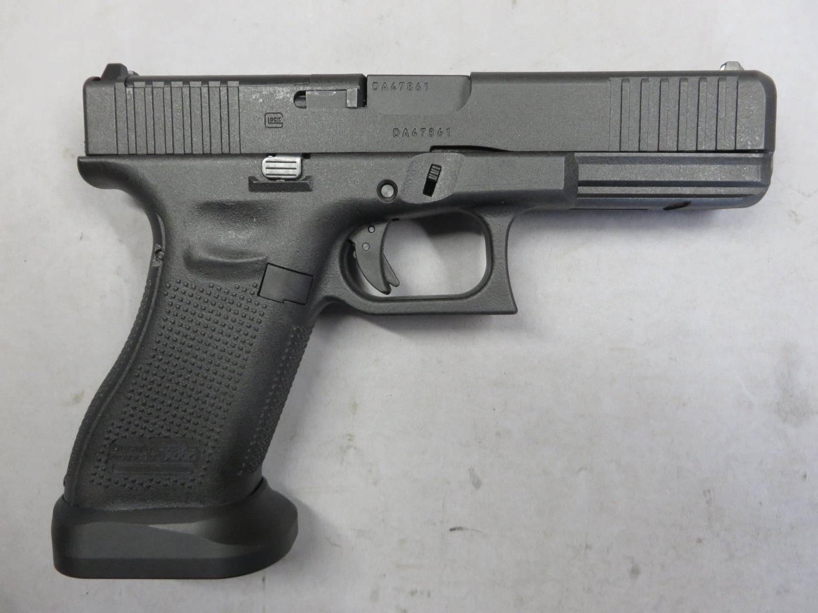 【Baton Airsoft】グロック17 Gen.5 MOS CO2・G17 Glock17・マグウェル