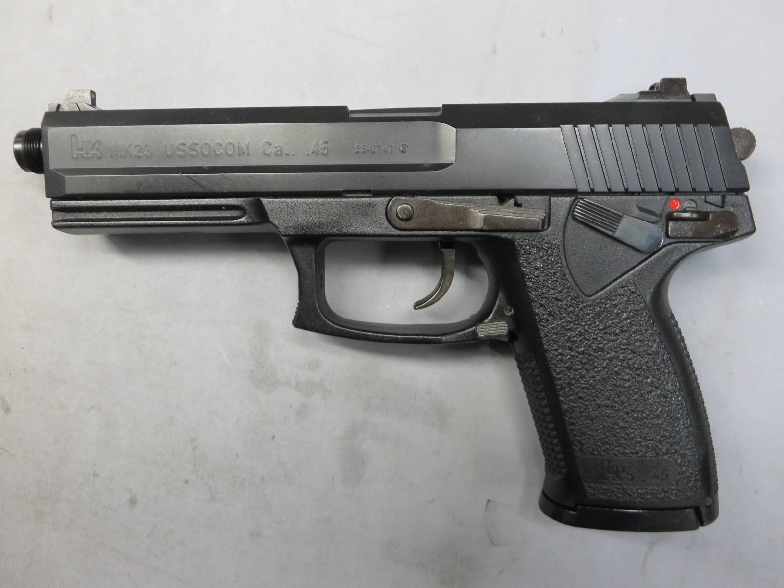 【KSC】MK23 SOCOMピストル