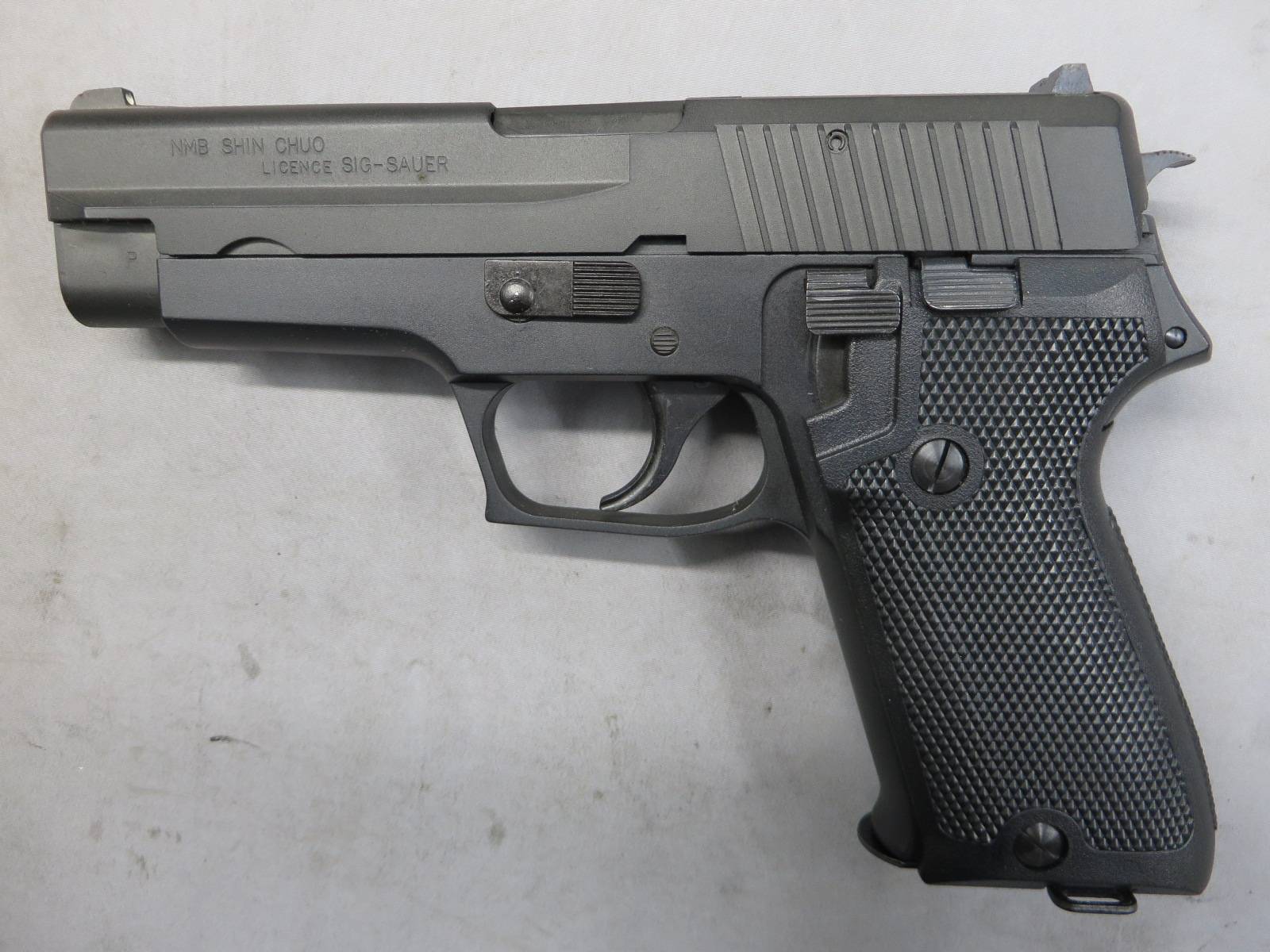 【タナカ】9ｍｍ拳銃 SIG SAUER P220 自衛隊仕様
