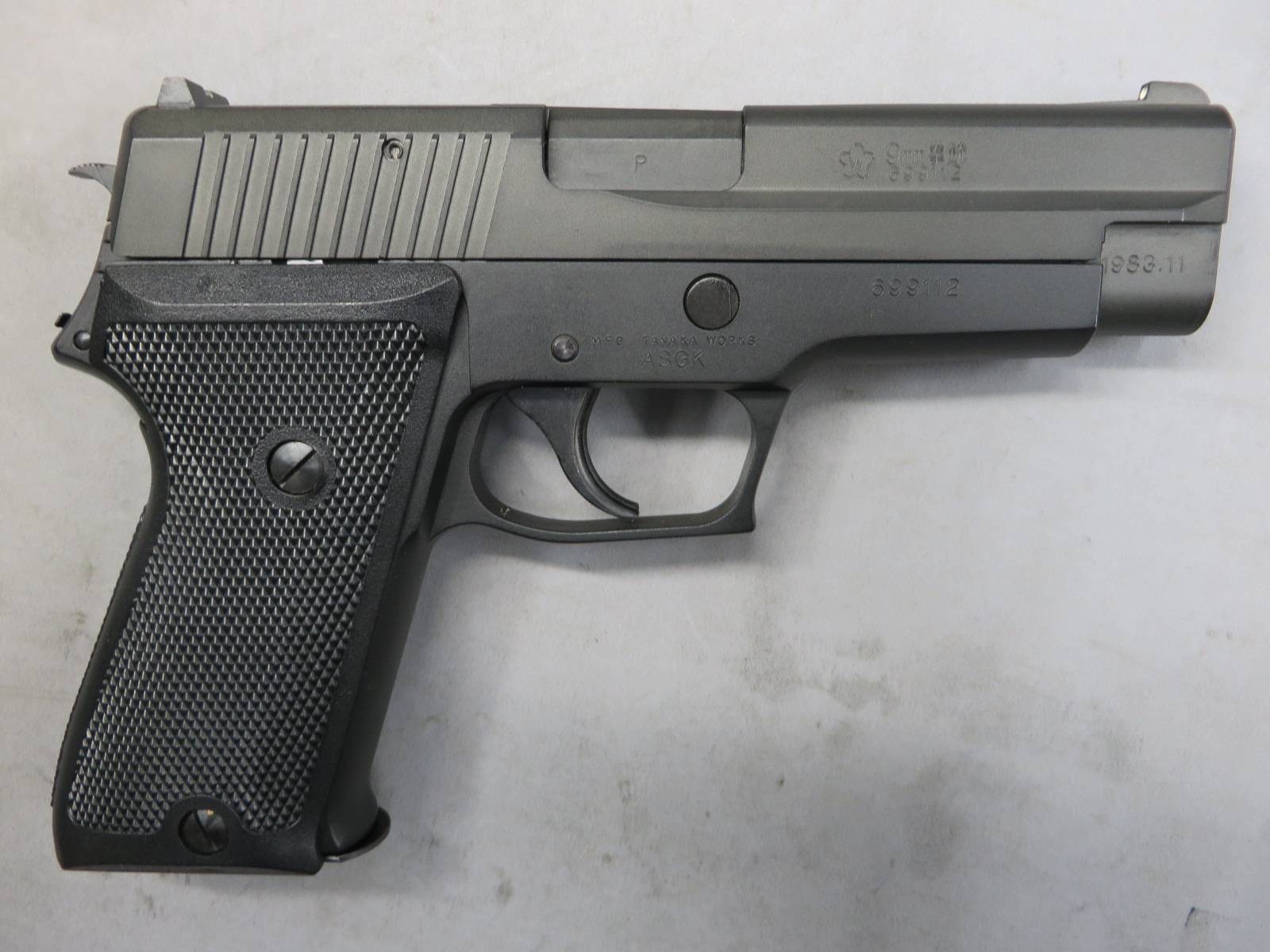 【タナカ】9ｍｍ拳銃 SIG SAUER P220 自衛隊仕様