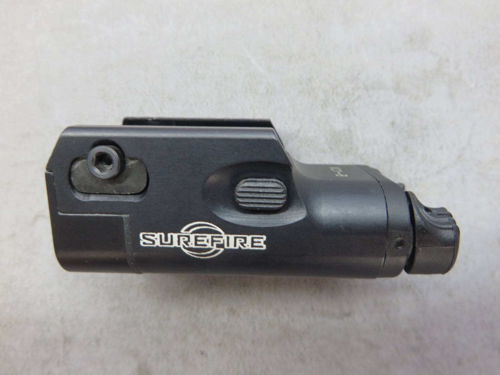 【SUREFIRE】HC1 ウエポンライト（実物）
