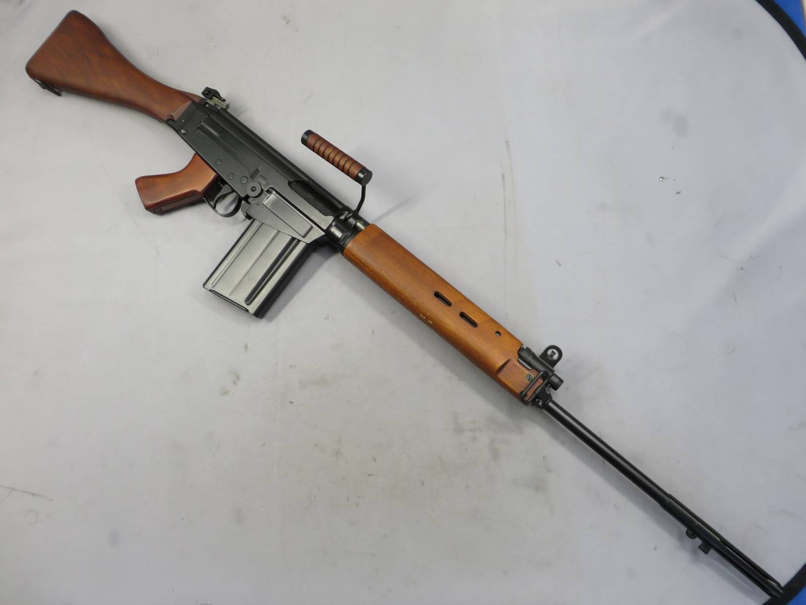 【ARES】L1A1 SLR ウッドストック 電動ガン