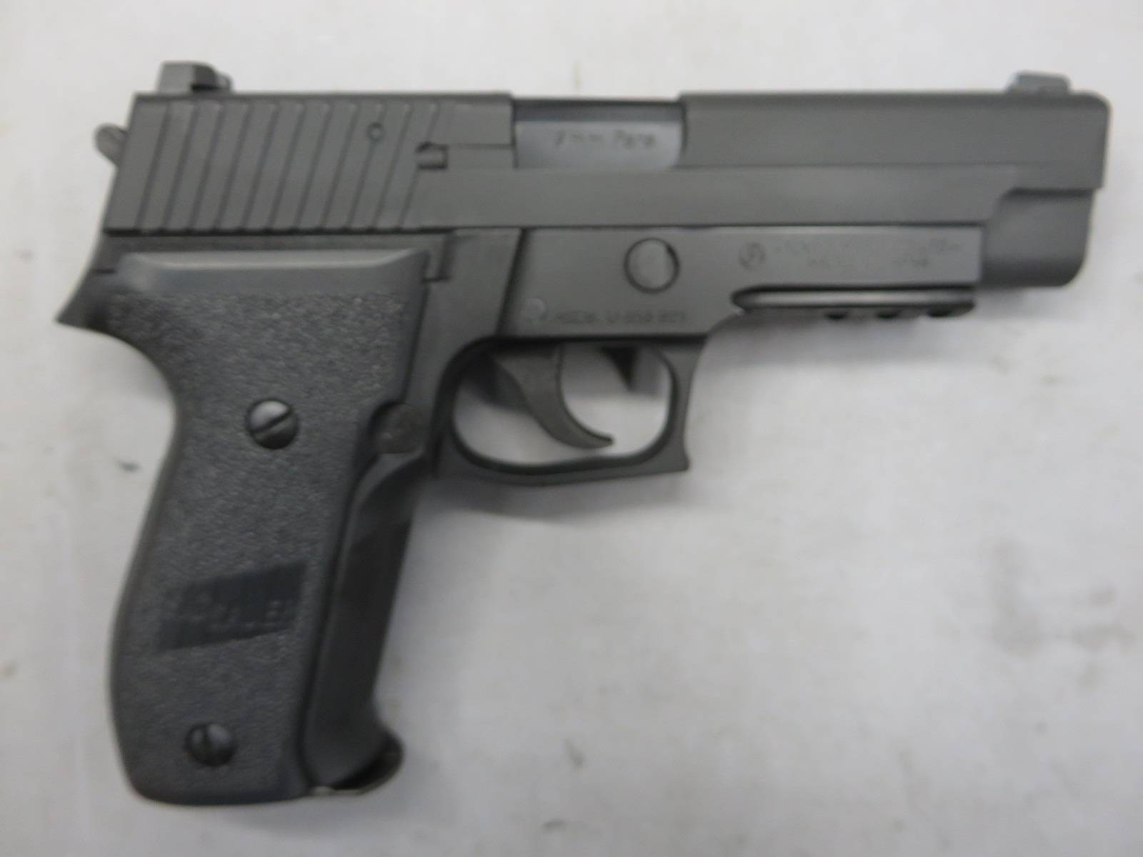 【東京マルイ】SIG SAUER P226Rail