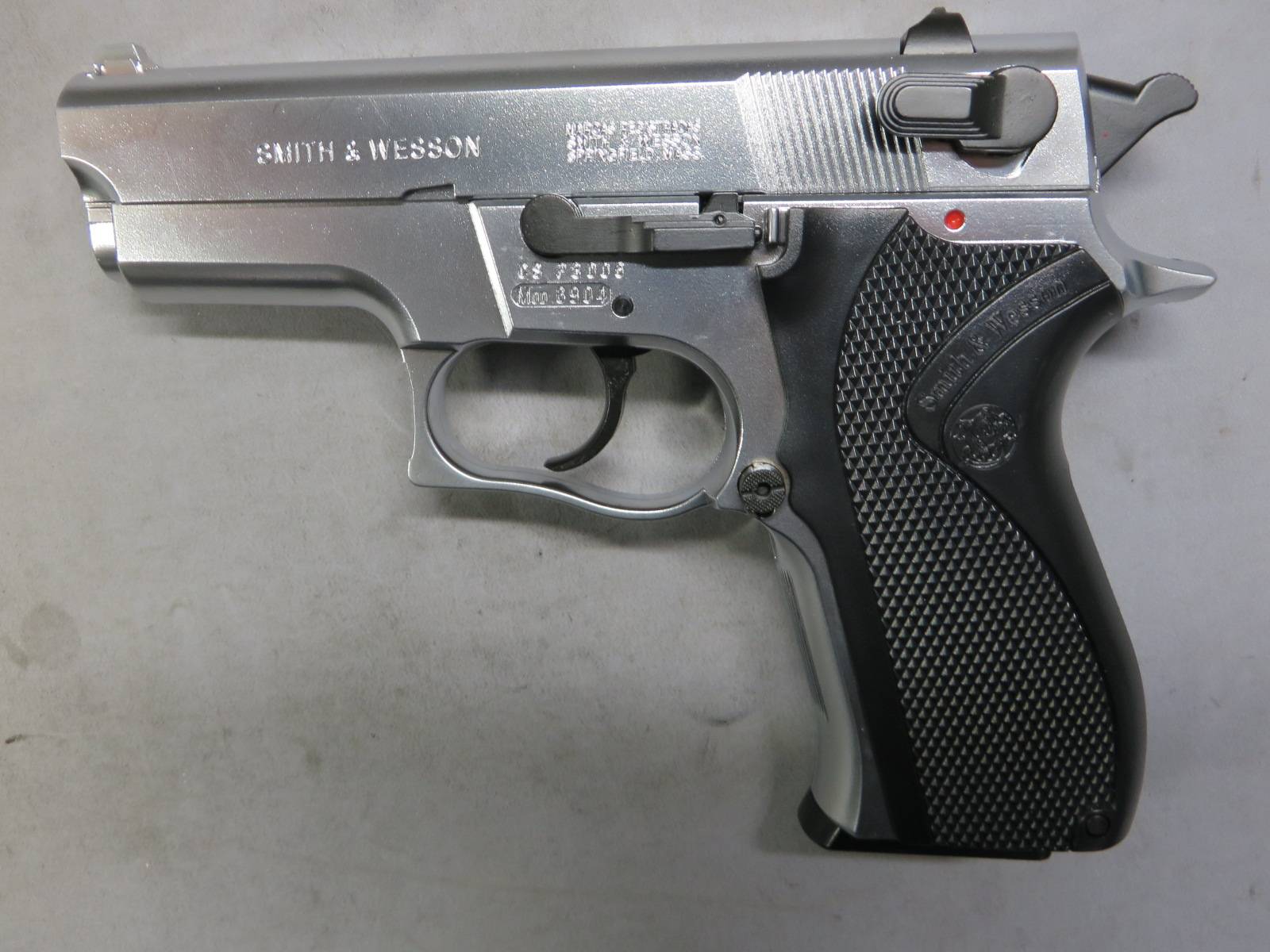 【BWC】S&W M6904 コンバットマスター シルバー