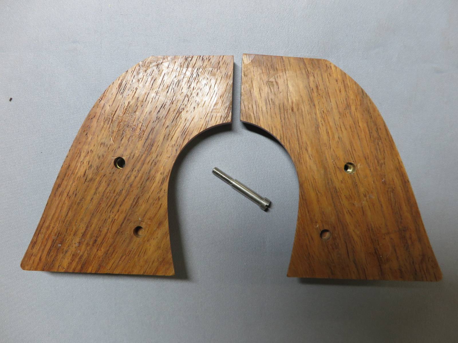 【不明】SA.45 メダル付き 木製グリップ