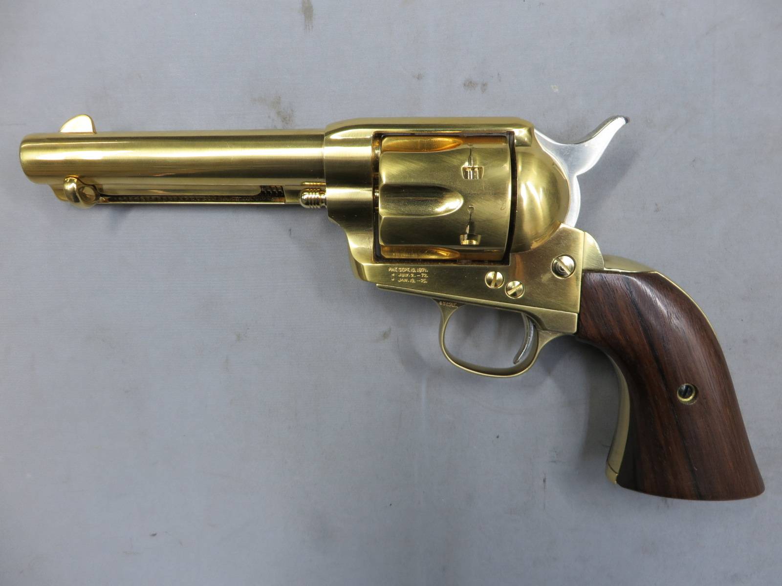 【マルシン】SAA.45  BAT MASTERSON コメモラティブ リミテッドエディション 木箱入 金属モデルガン