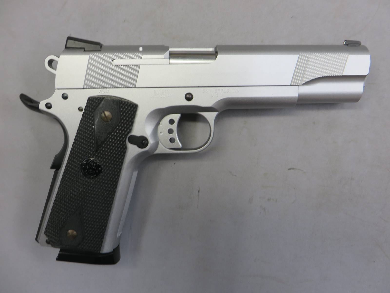 【ウエスタンアームズ】S&W SW1911 シルバー