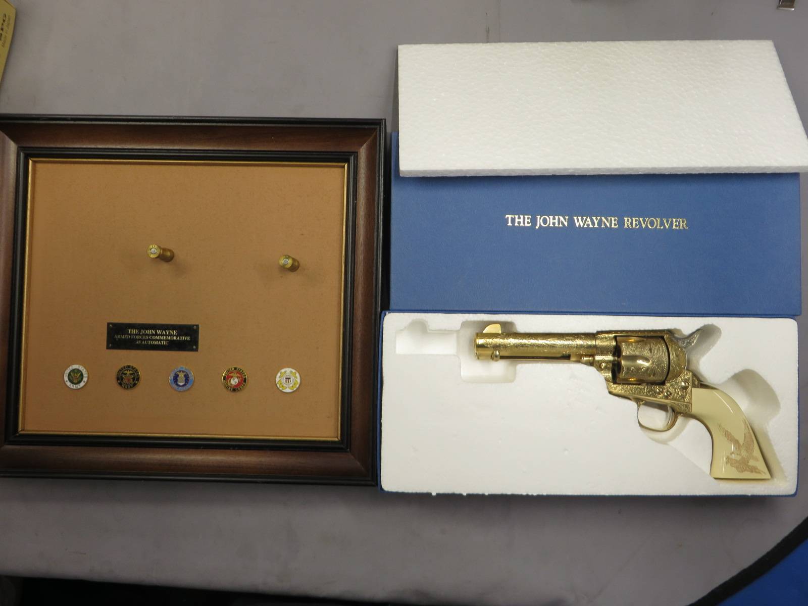 【フランクリンミント・マルシン】ジョン・ウェイン ウエスタン コメモラティブ.45  モデルガン