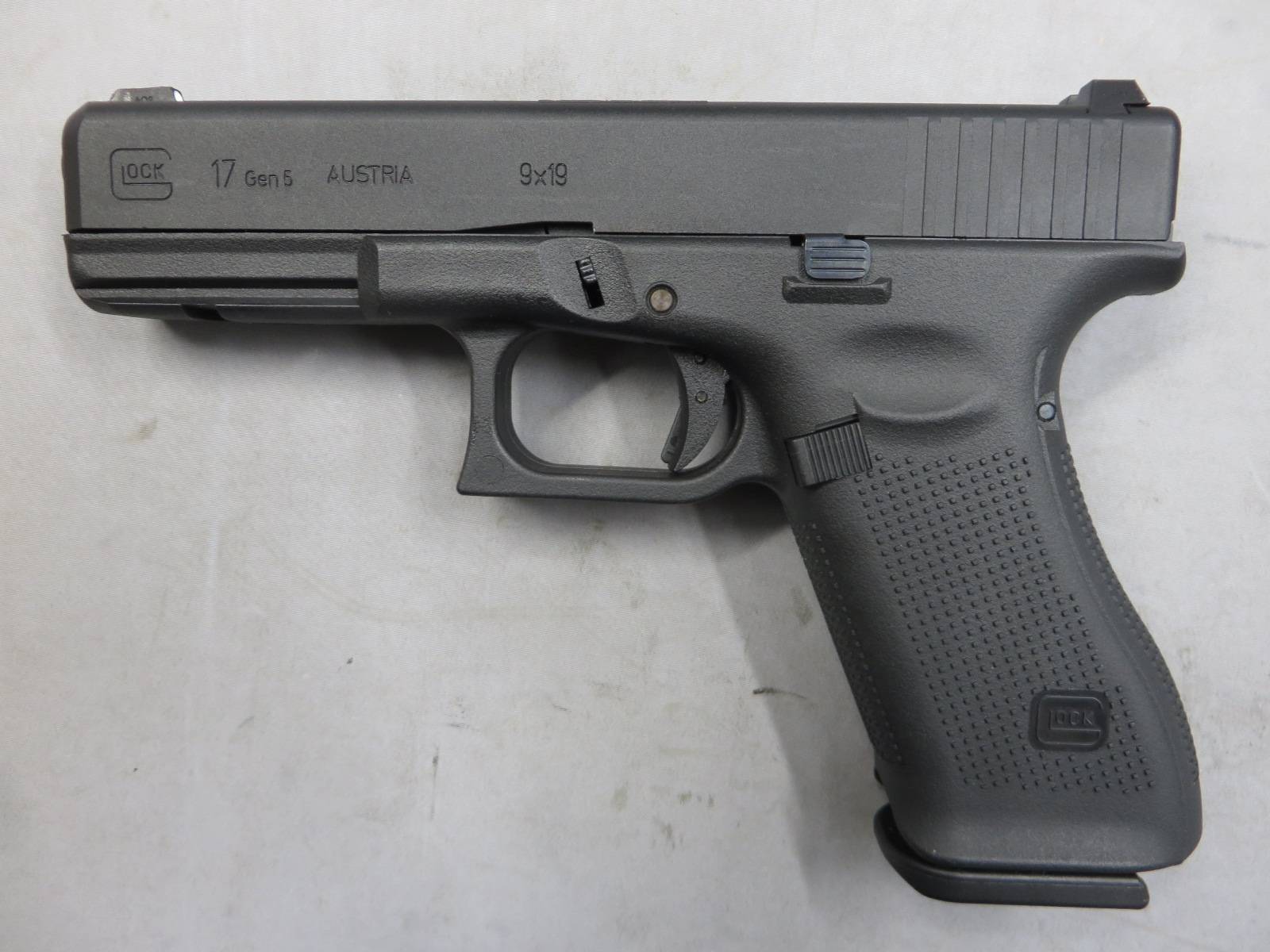 【UMAREX】グロック17 Gen.5 ・メタルスライド　G17・Glock17