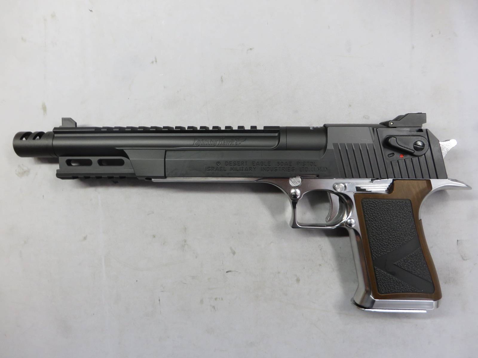 【東京マルイ】ライトニングホーク .50AE 10インチ マグナポートカスタム