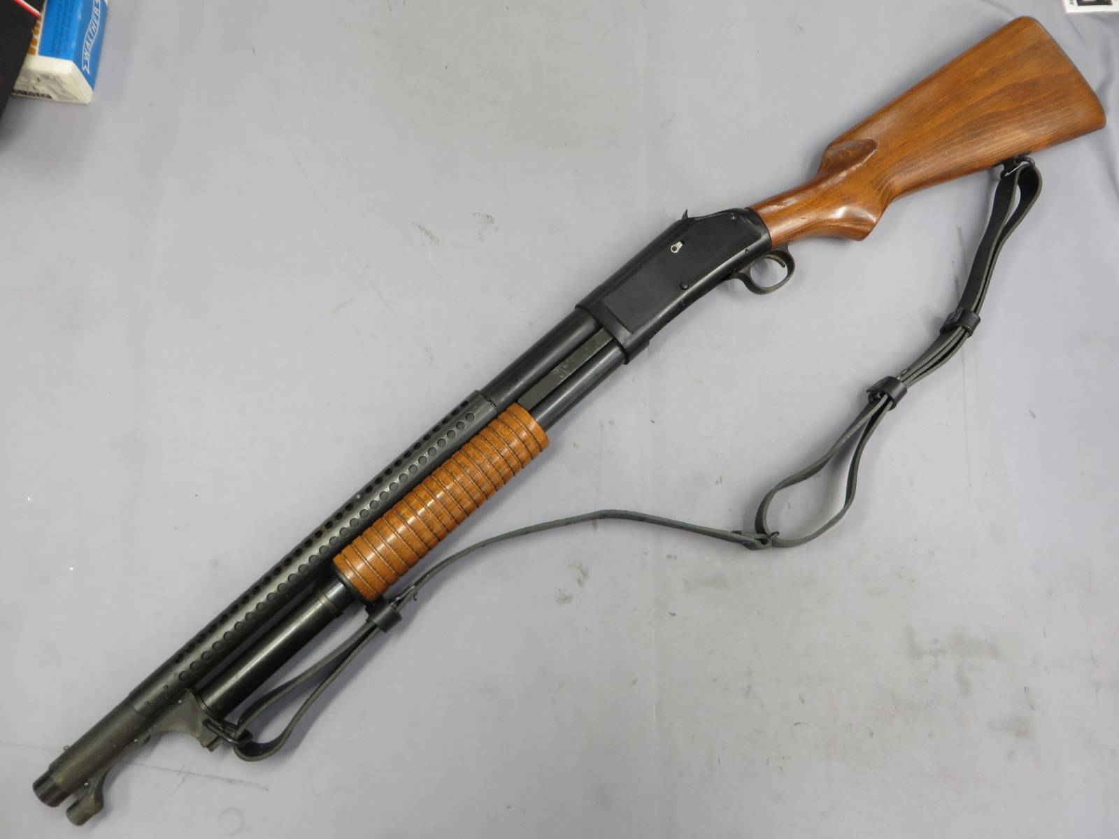 【タナカ】U.S.M1897 トレンチガン カート排莢式　ガス・ポンプアクション ショットガン