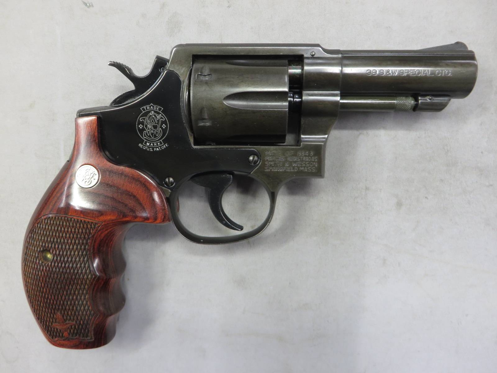 【コクサイ】S&W M10 3in FBIモデル MHW（メガHW）  No439・アルタモント 木製グリップ  モデルガン