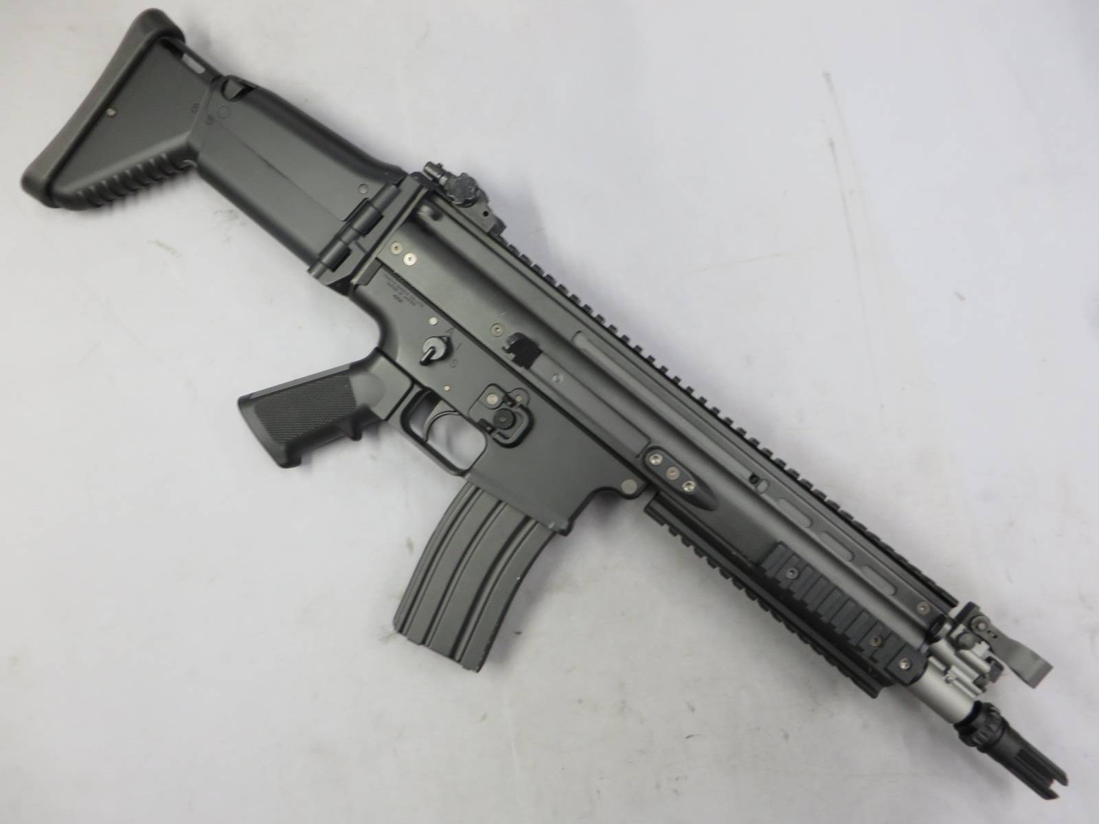 【東京マルイ】SCAR-L CQC ブラック 次世代電動ガン