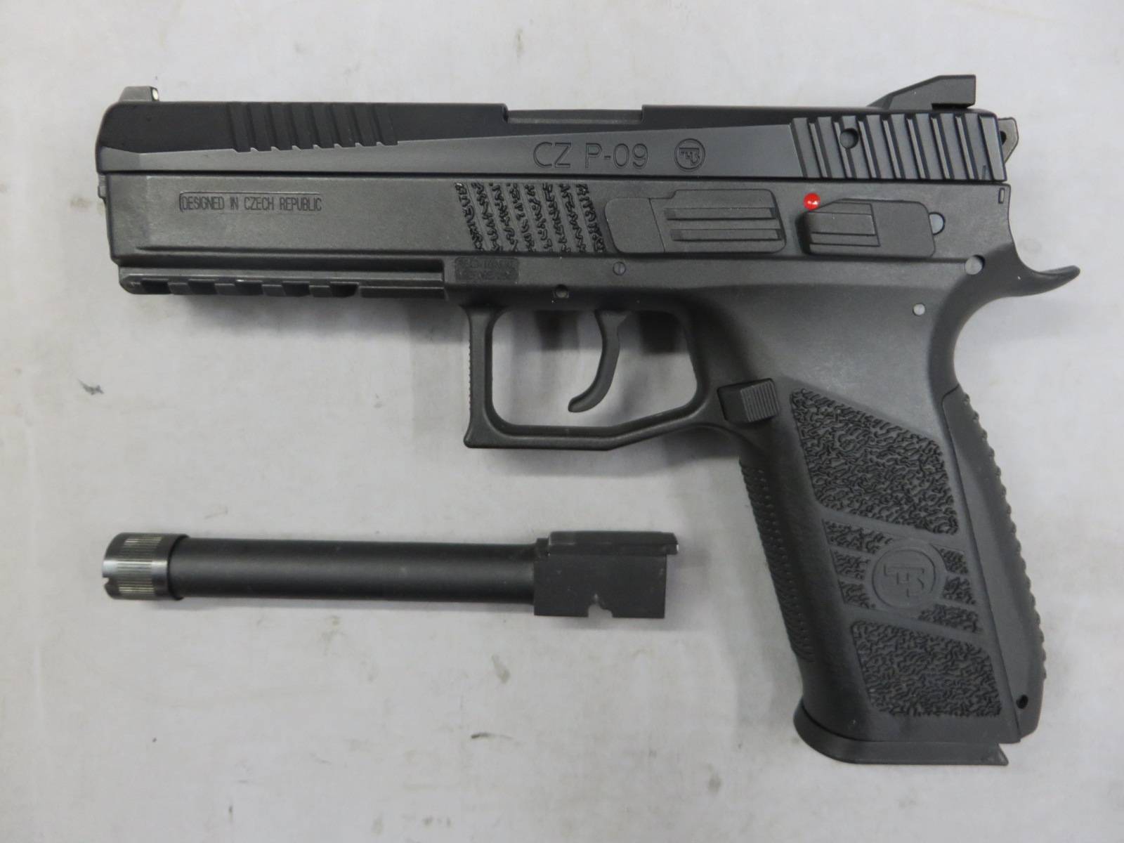 【Carbon8】CZ P-09 CO2・サイレンサー対応アウターバレル