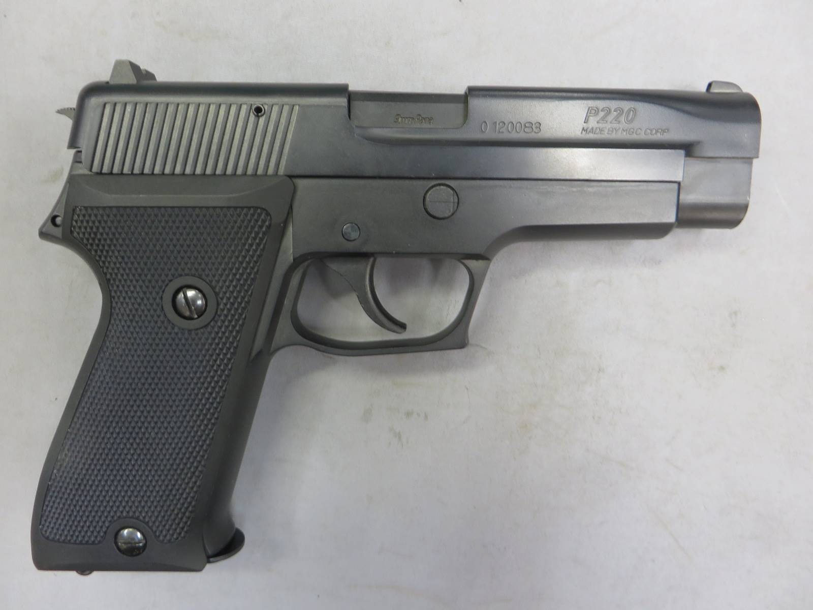 【MGC】SIG SAUER P220 モデルガン