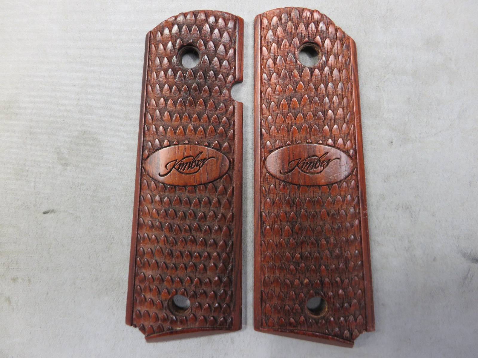 【アルタモント】Kimber ラプター グリップ