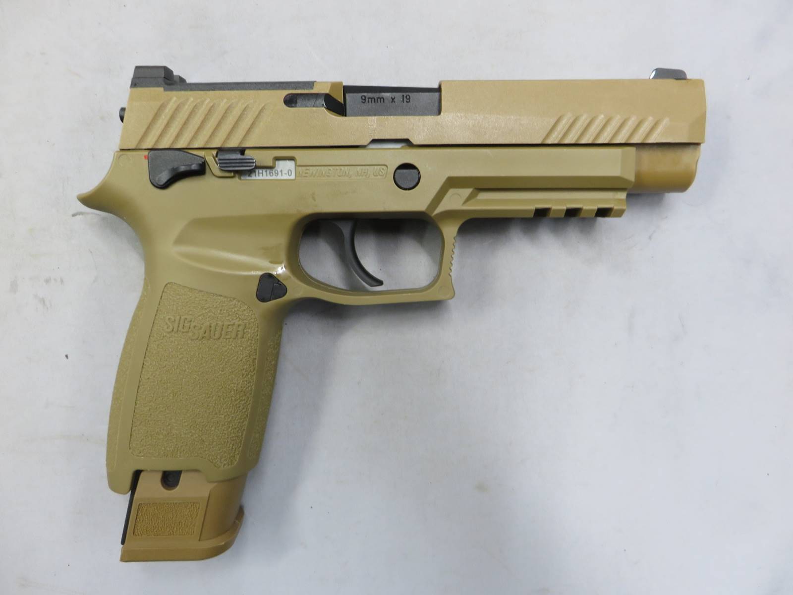 【SIG AIR・Laylax】SIG SAUER ProForce M17 CO2 アメリカ陸軍最新型制式採用拳銃