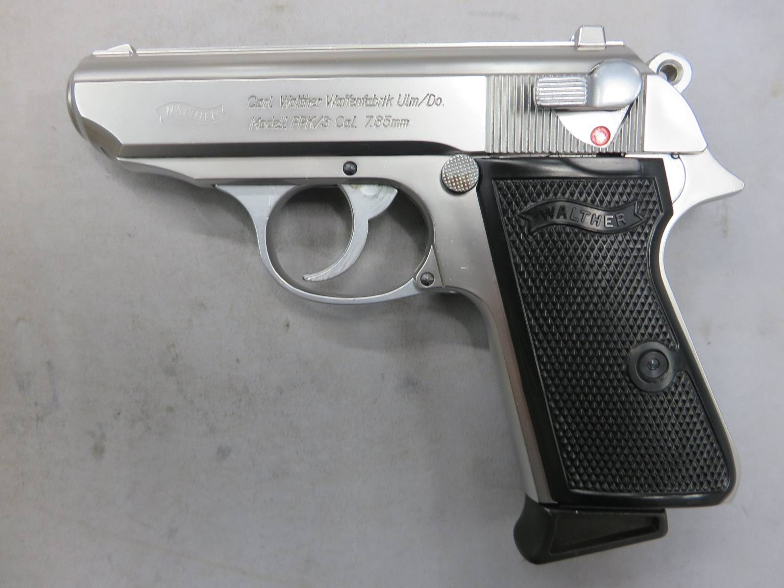 【マルシン】ワルサーPPK/S ニッケルフィニッシュ センターファイヤーモデル モデルガン