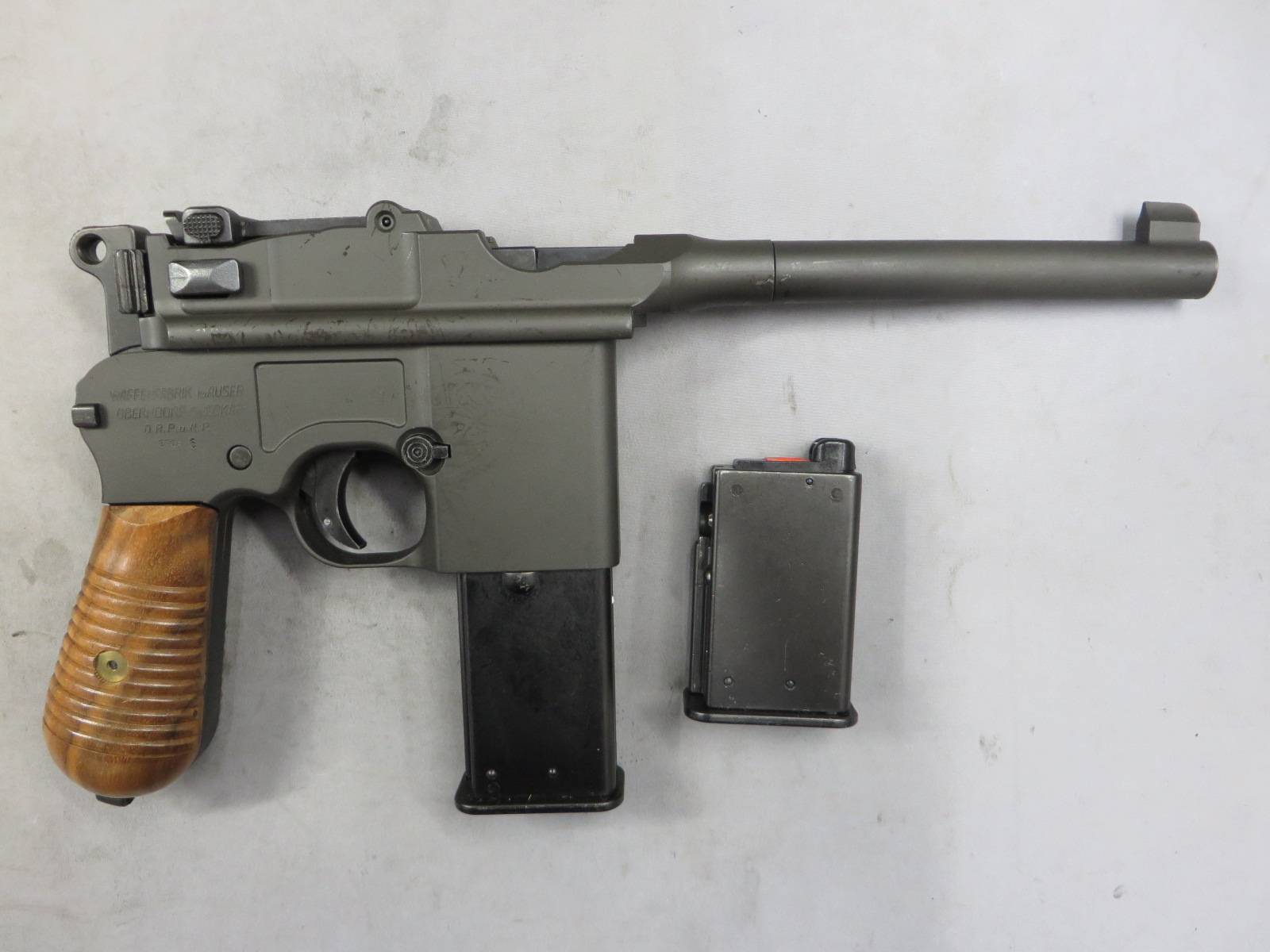 【マルシン】モーゼルM712 HW 6ｍｍBB・木製グリップ　ガス・ブローバック・ショート/ロング マガジン付