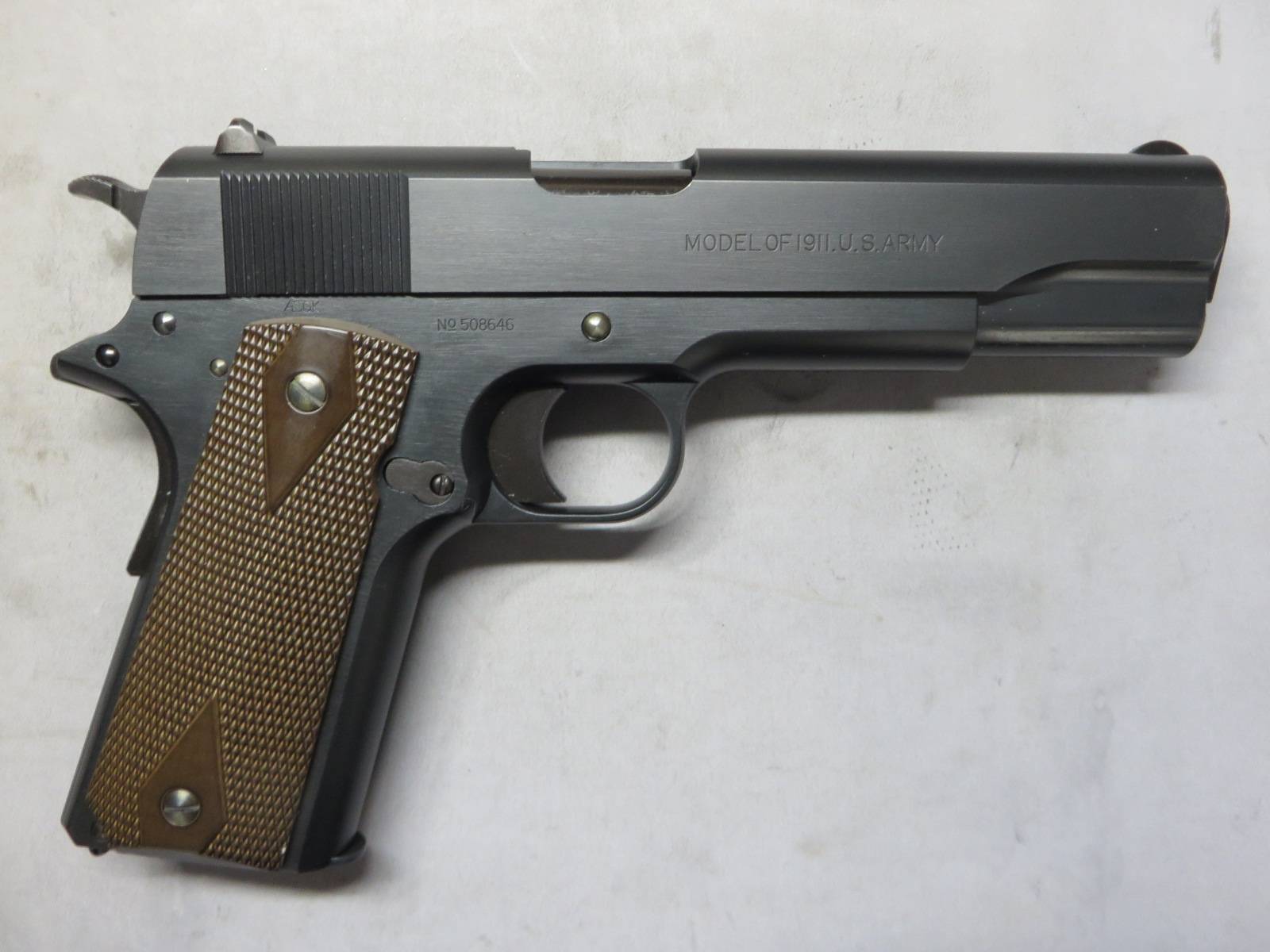 【ウエスタンアームズ】コルトM1911 ブラックアーミー・Coltロゴ入り木箱付