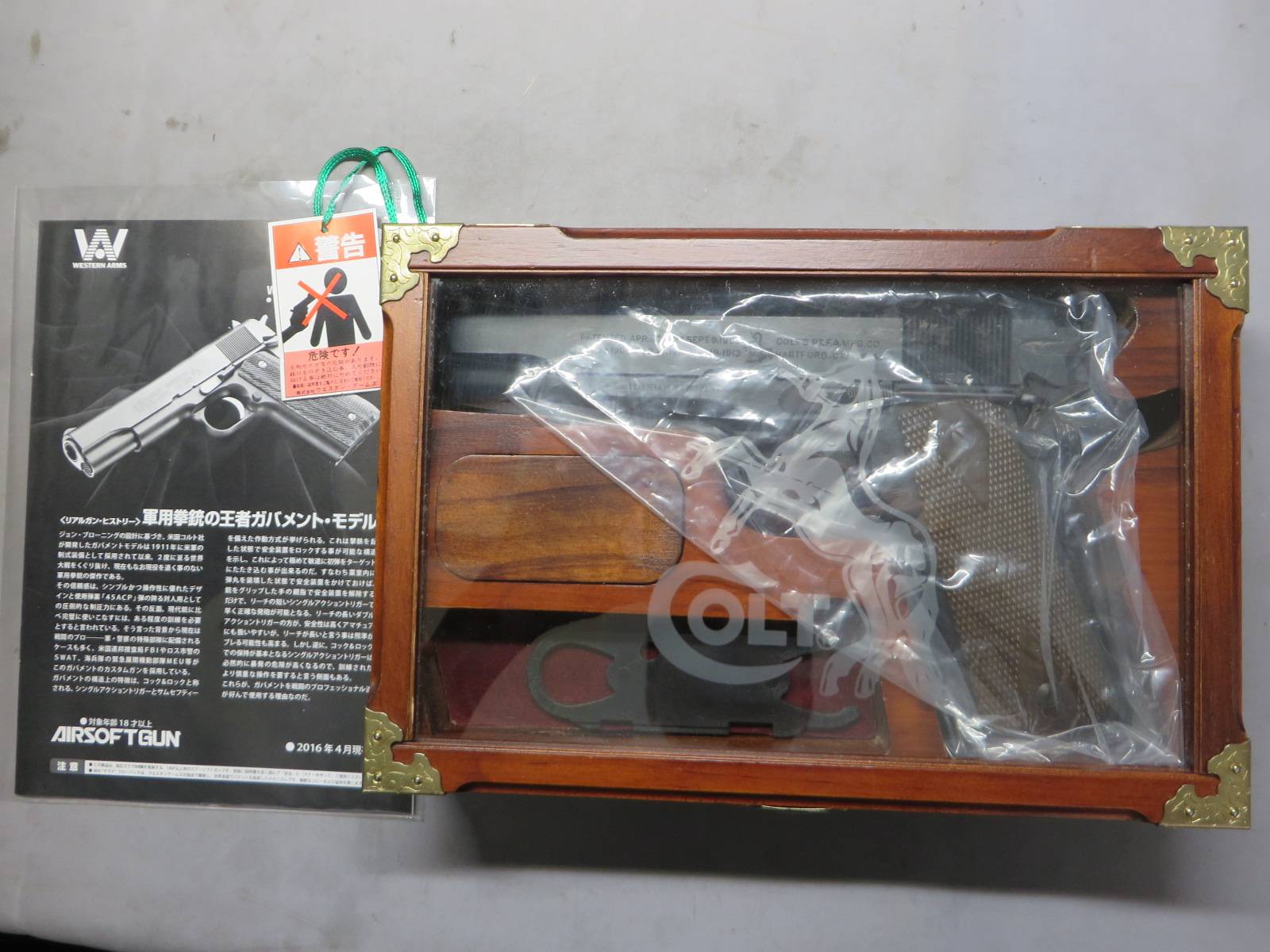 【ウエスタンアームズ】コルトM1911 ブラックアーミー・Coltロゴ入り木箱付